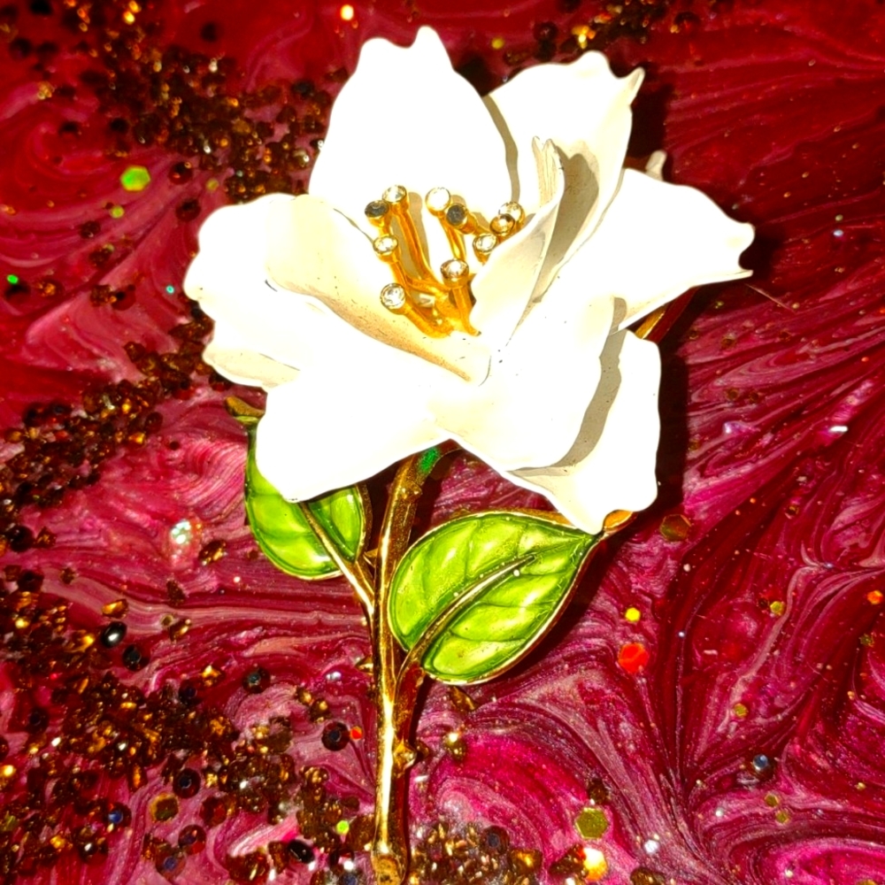 Vintage signed Trafari white flower enamel brooch